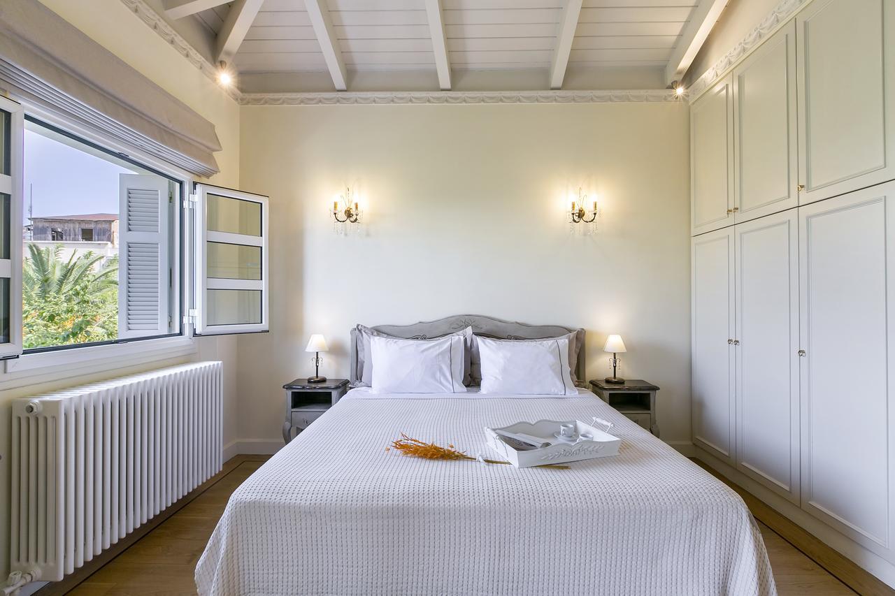 Aerides 3 Luxury Suites 아테네 외부 사진