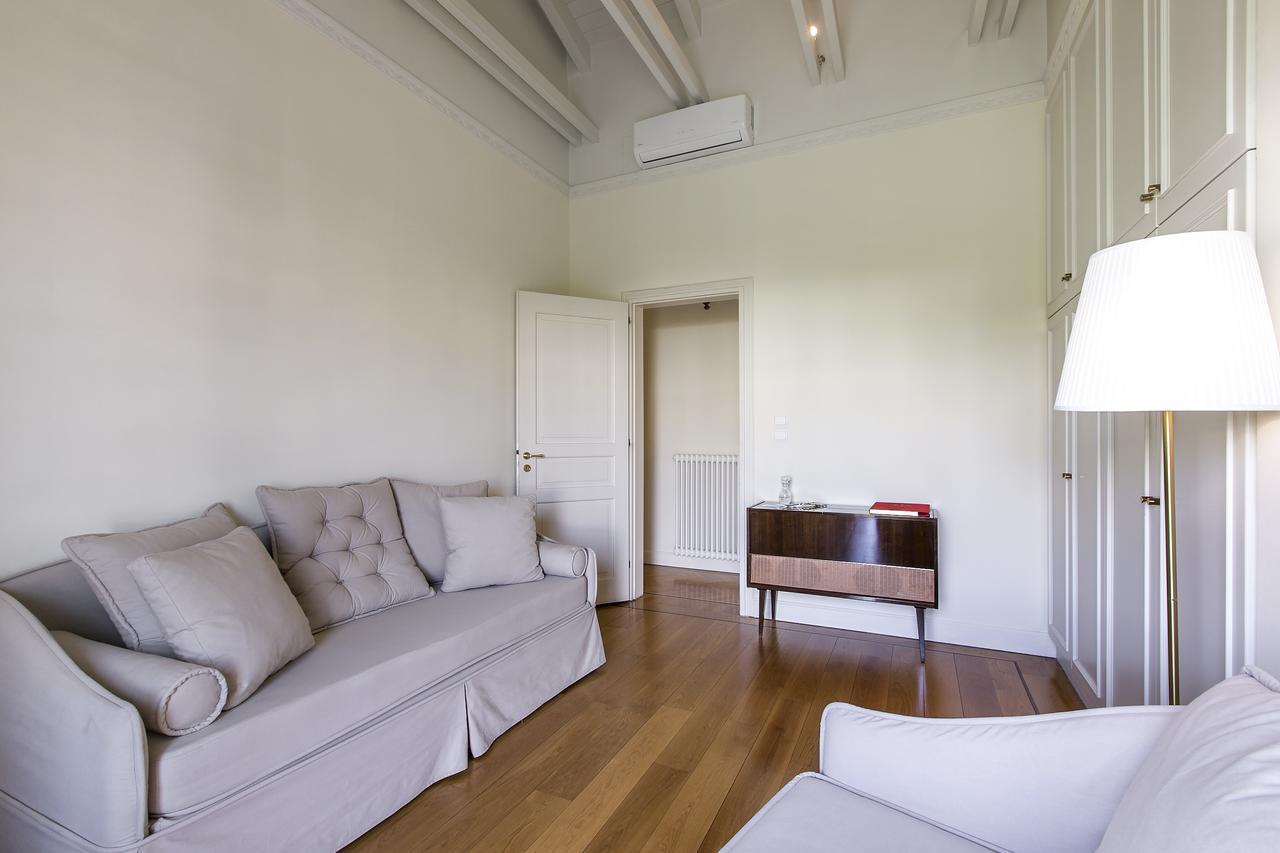Aerides 3 Luxury Suites 아테네 외부 사진