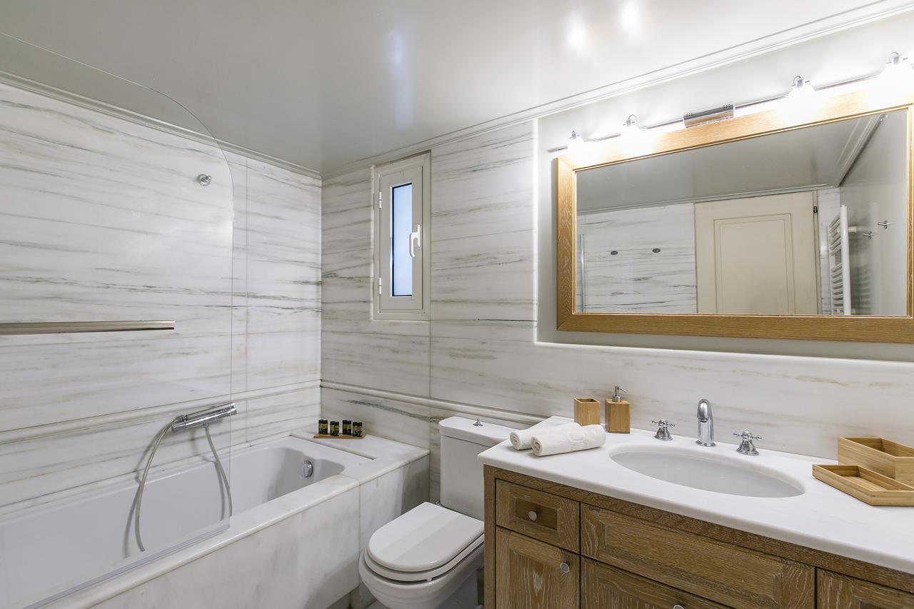 Aerides 3 Luxury Suites 아테네 외부 사진